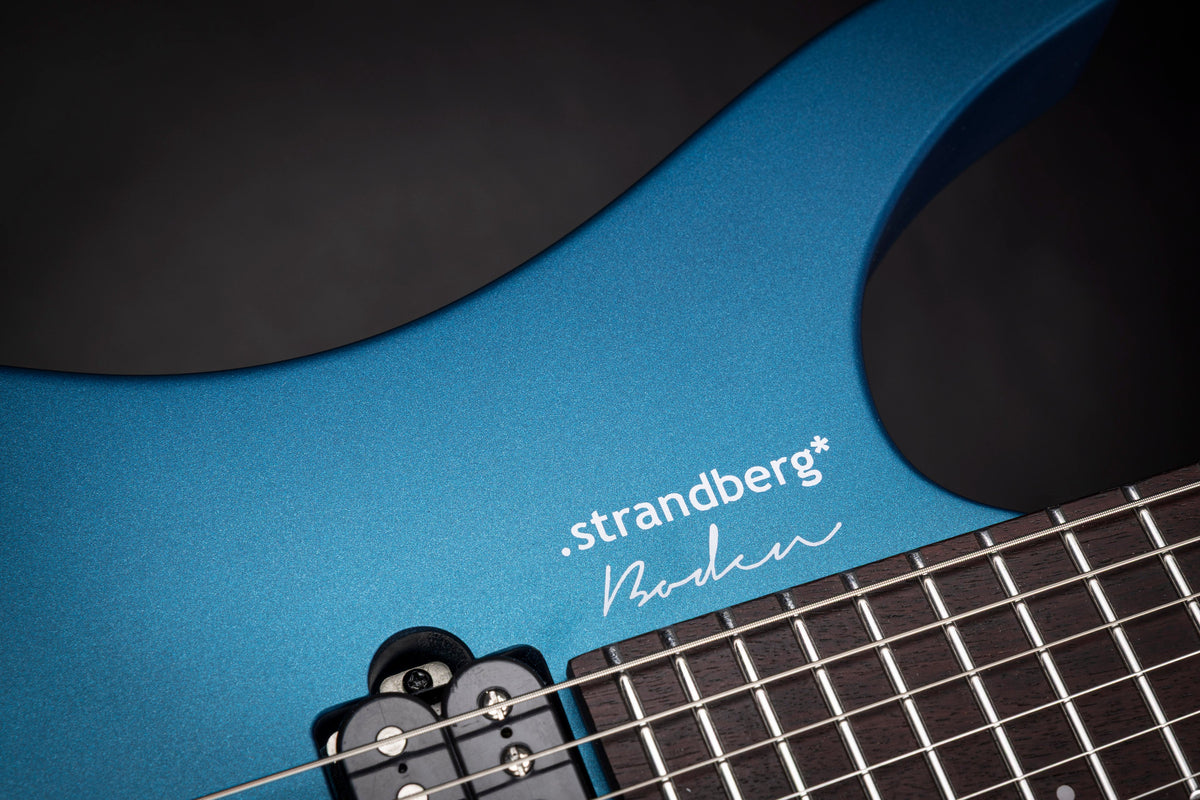 .strandberg* Boden Essential 6 Tremolo Dune/Whale Blue - Sound Distribution - Innovative Music